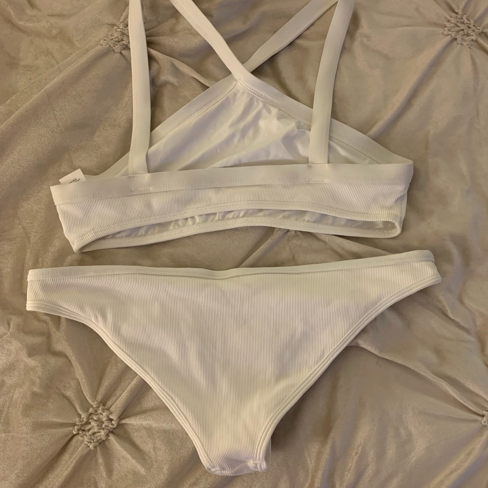 L*space bikini - Picture 2 of 4